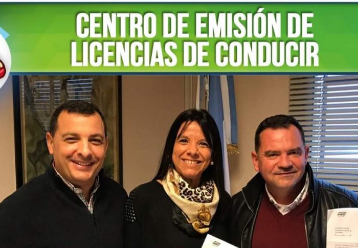 🚗OLIVEROS FIRMÓ EL CONVENIO PARA REALIZAR LICENCIAS EN NUESTRA LOCALIDAD🚙