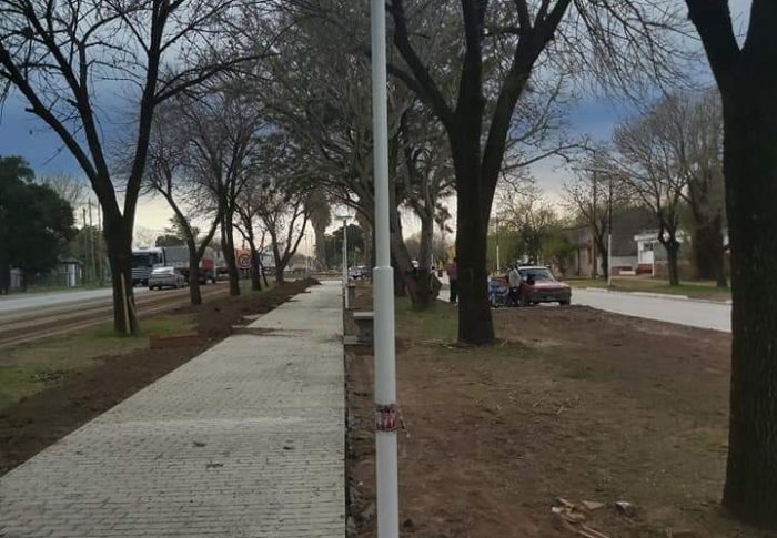 AHORA