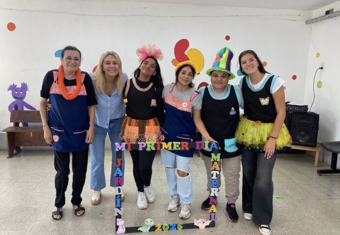 VIVIMOS UN HERMOSO ENCUENTRO EN EL JARDÍN MATERNAL